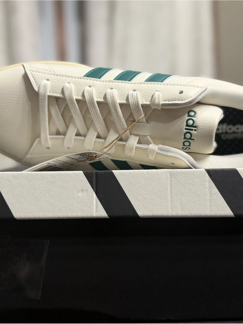 adidas Grand Court 2.0 Sneakers New in Box